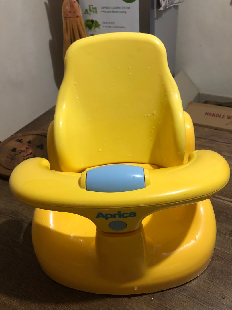 Aprica Baby Bath Chair/Bath Seat/Bath Support, Babies & Kids, Bathing & Changing, Bathtub & Bath