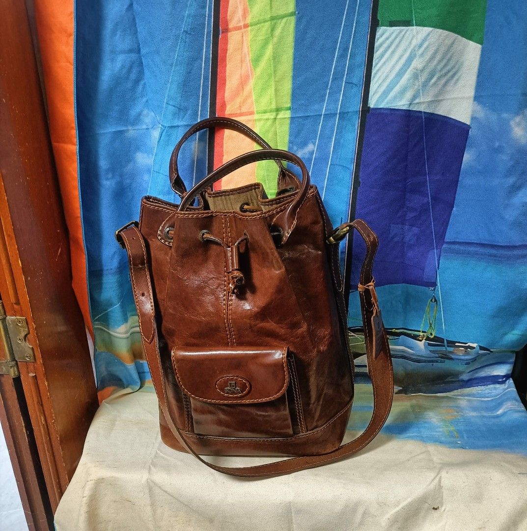 Bonia bucket bag leather Women s Fashion Bags Wallets Shoulder Bags on Carousell