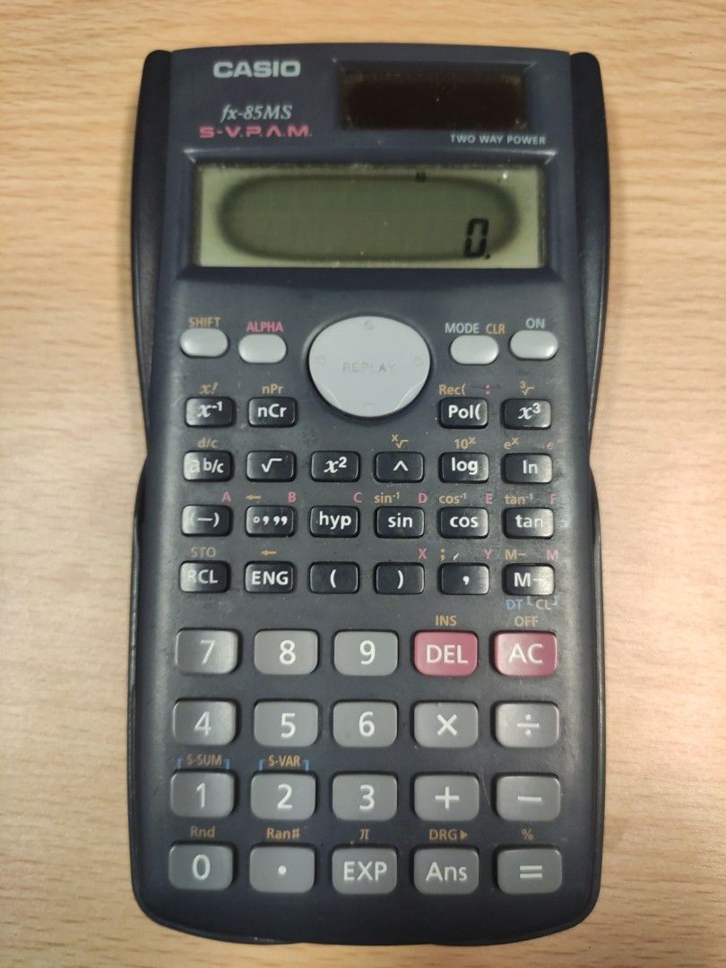 Casio fx85MS Scientific Calculator Two Way power, Hobbies & Toys