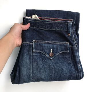 Celana jeans standar GAP