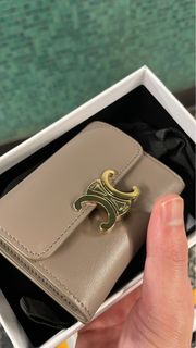 （分類：）位於 。 由 ku_aka 提交（商品編號 1226429972，圖片 1）。簡介： 。