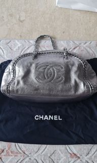 Chanel Bowler Chain Shoulder Bag Used once