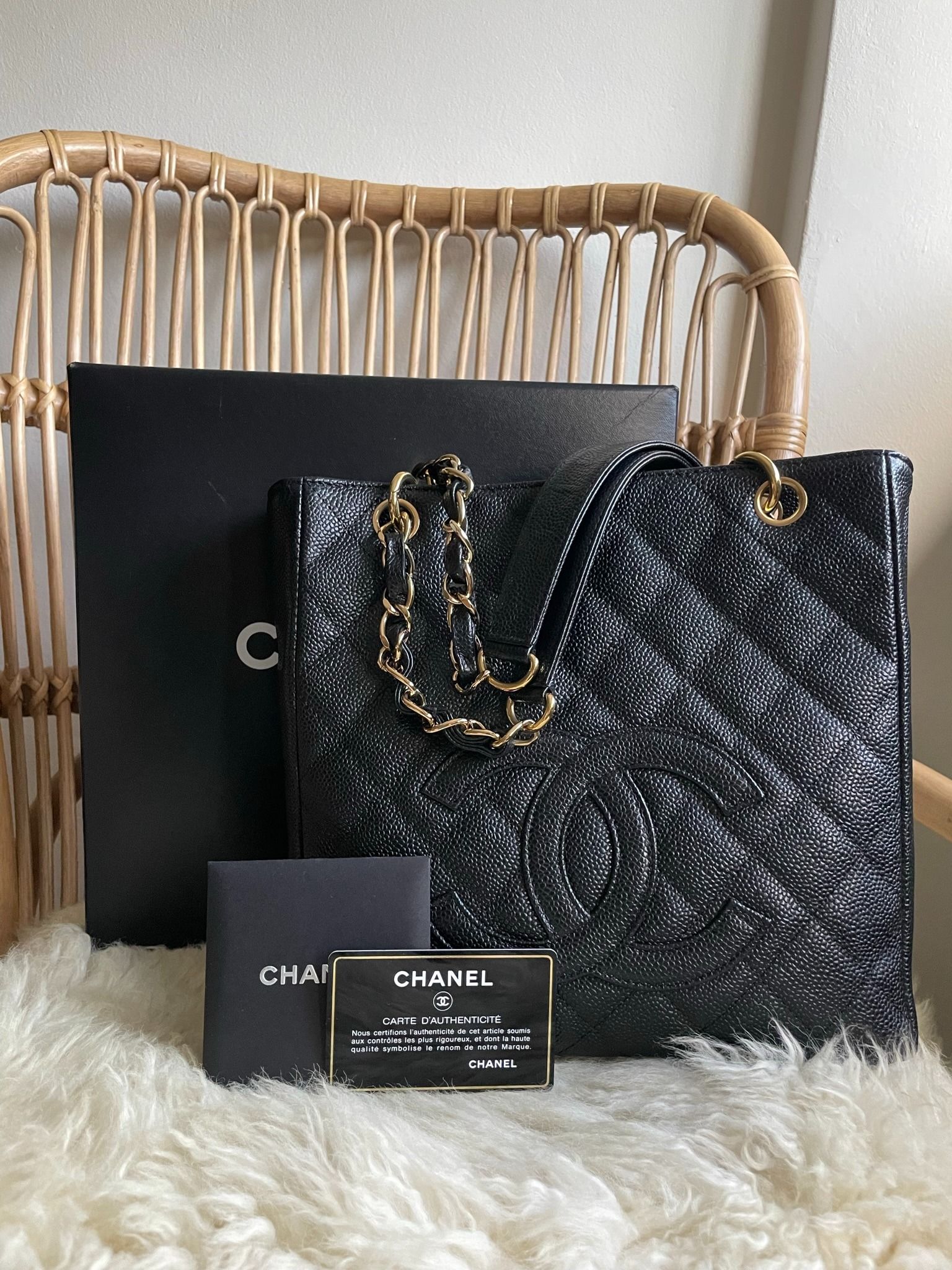 CHANEL 2006-2008 Petite Shopping Tote PST Black Caviar 97511