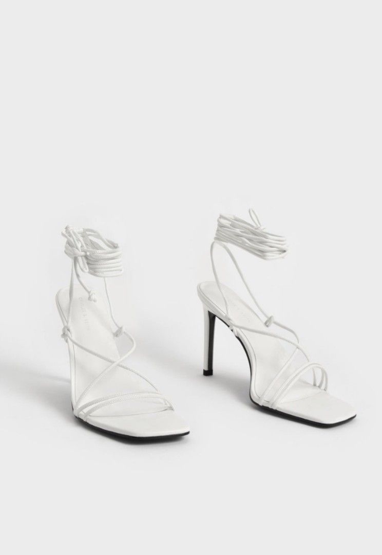 Sandal charles discount & keith 219
