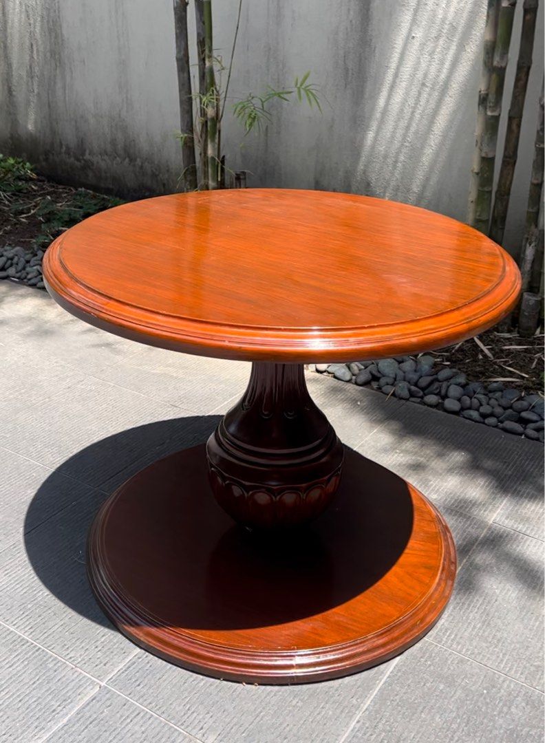 Coffee table (Category: Tables & Sets) located in Quezon City. Submitted by mybee (Listing ID 1226367716, Image 1). Description: Material: Narra ply Diameter: 23.5 inches Height: 18 inches.