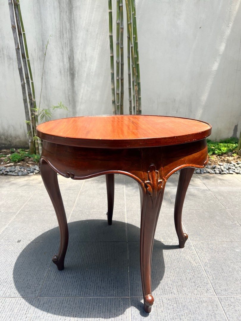Coffee table/Side table (Category: Tables & Sets) located in Quezon City. Submitted by mybee (Listing ID 1226369886, Image 1). Description: Material: Narra Ply Dimension: 22.5 inches Height: 21.5 inches.