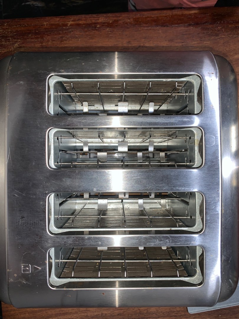 Cusinart toaster (110v) on Carousell