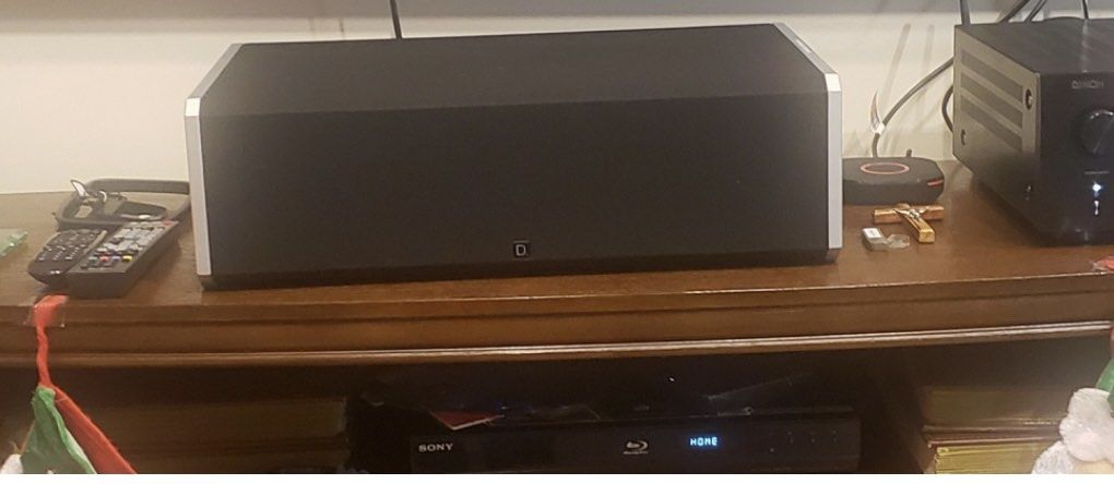 Top seller Definitive technology cs9080 centre speaker retail 1999 1 year warranty high review highly recommended