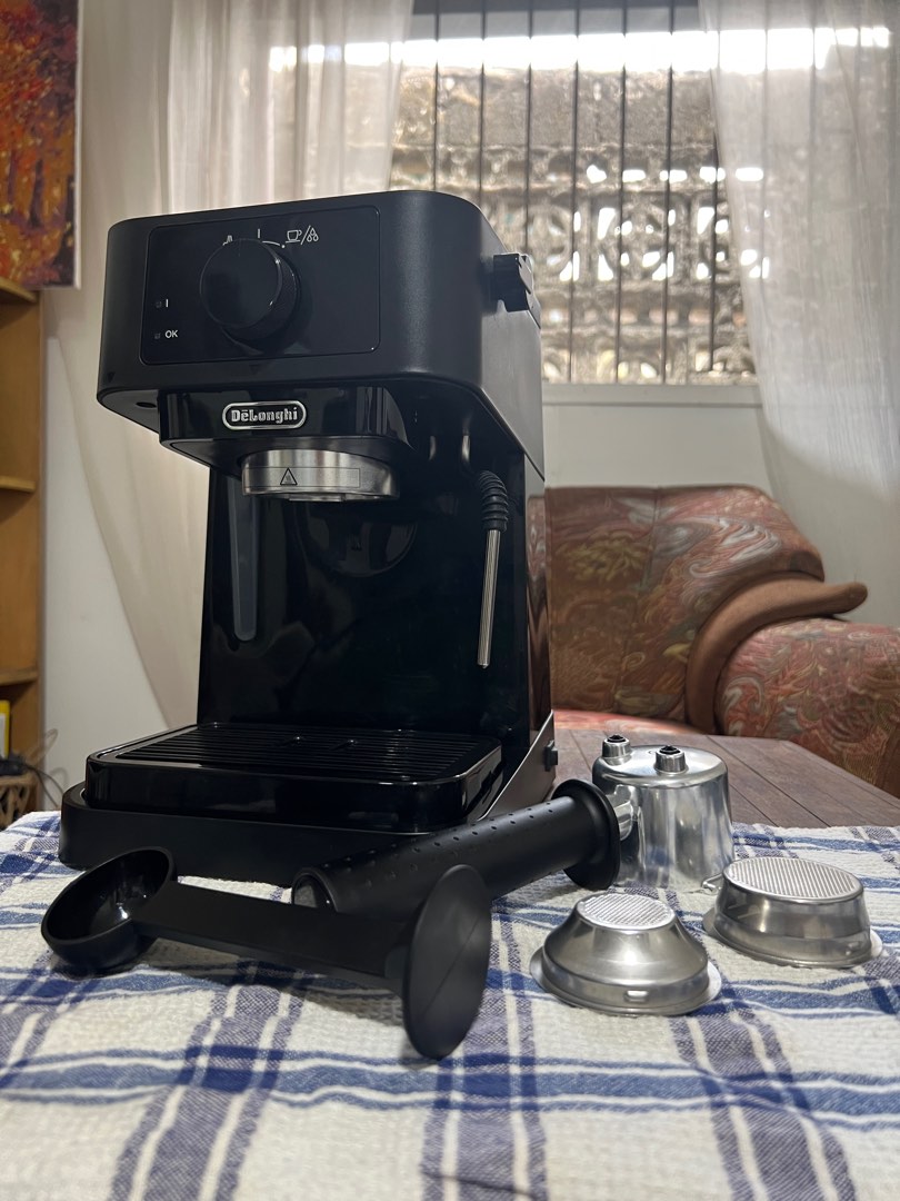 De Longhi Stilosa Espresso Coffee Machine, TV & Home Appliances