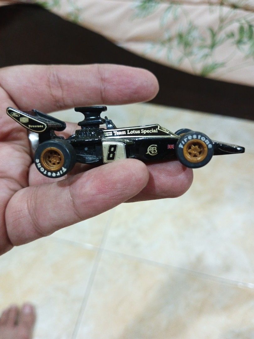 Diecast F1 (Category: Vehicle & Diecast Models) located in Legazpi City. Submitted by kikosgarage (Listing ID 1226468705, Image 3). Description: japan.
