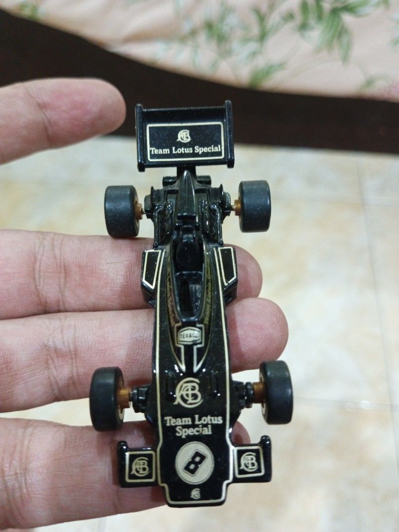 Diecast F1 (Category: Vehicle & Diecast Models) located in Legazpi City. Submitted by kikosgarage (Listing ID 1226468705, Image 1). Description: japan.