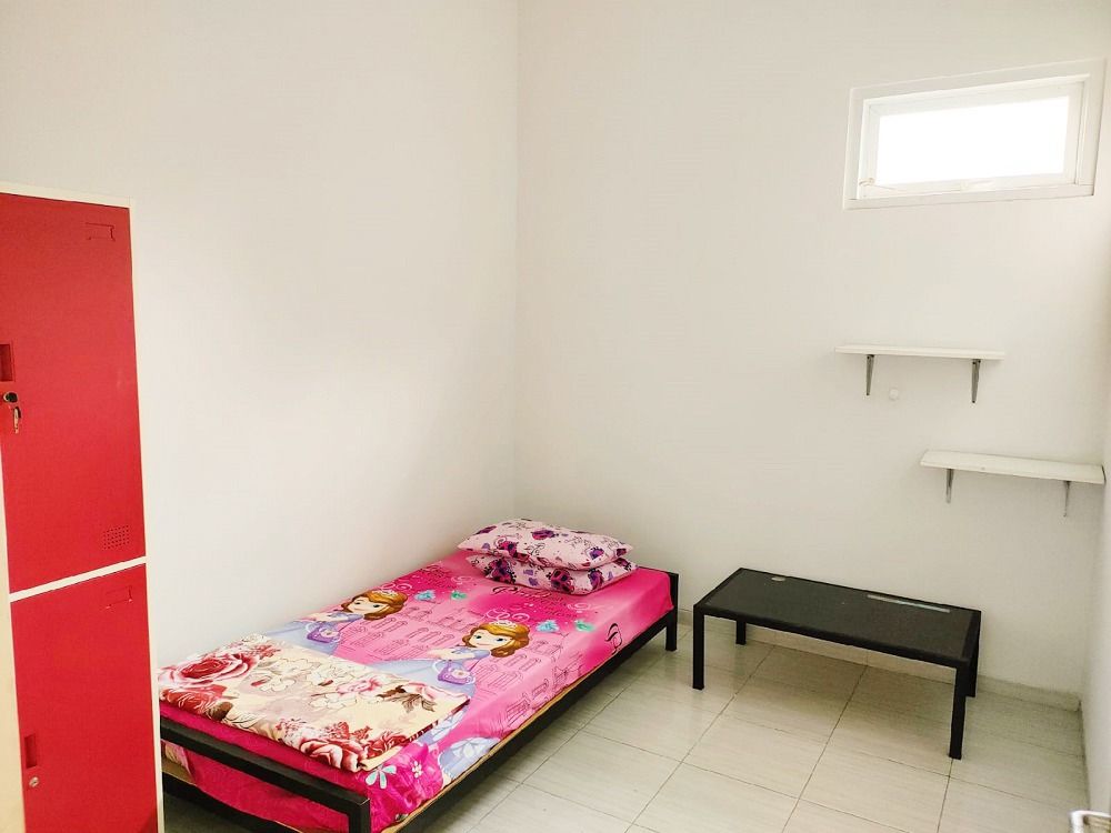 dijual_rumah_kost_putri_22_kam_1681369392_317f5c4b_progressive