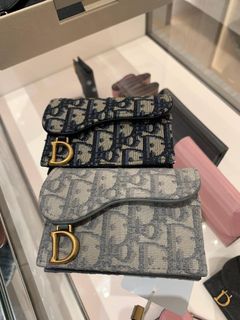 （分類：）位於 。 由 Luxurysaless 提交（商品編號 1226410819，圖片 1）。簡介： 。