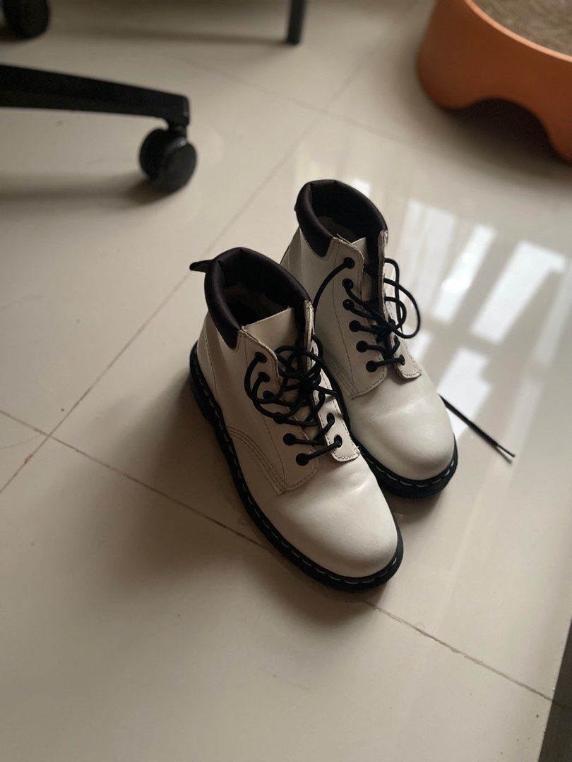 Dr martens store 939 white