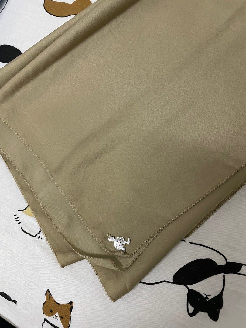 Duck Matte Satin Silk Shawl Womens Fashion Muslimah Fashion Hijabs On Carousell 