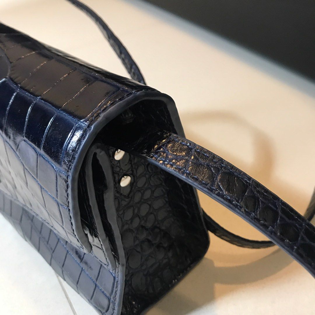 Elizabeth and James Eloise Field Bag Croc in Royal