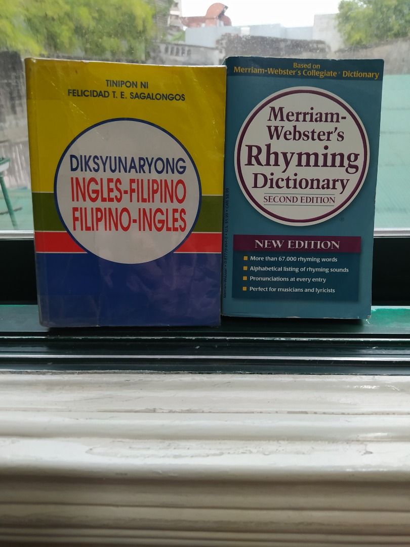 EnglishFilipino/FilEng dictionary, Hobbies & Toys, Books & Magazines