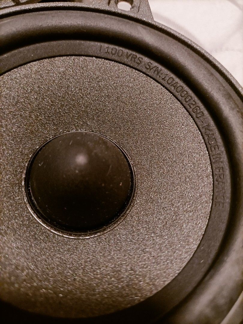 FOCAL 4inch speaker, Audio, Soundbars, Speakers & Amplifiers on Carousell