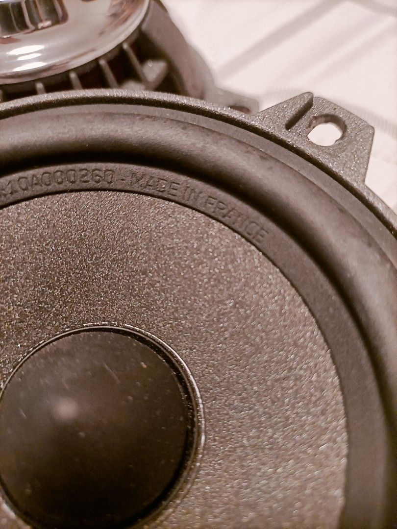 FOCAL 4inch speaker, Audio, Soundbars, Speakers & Amplifiers on Carousell