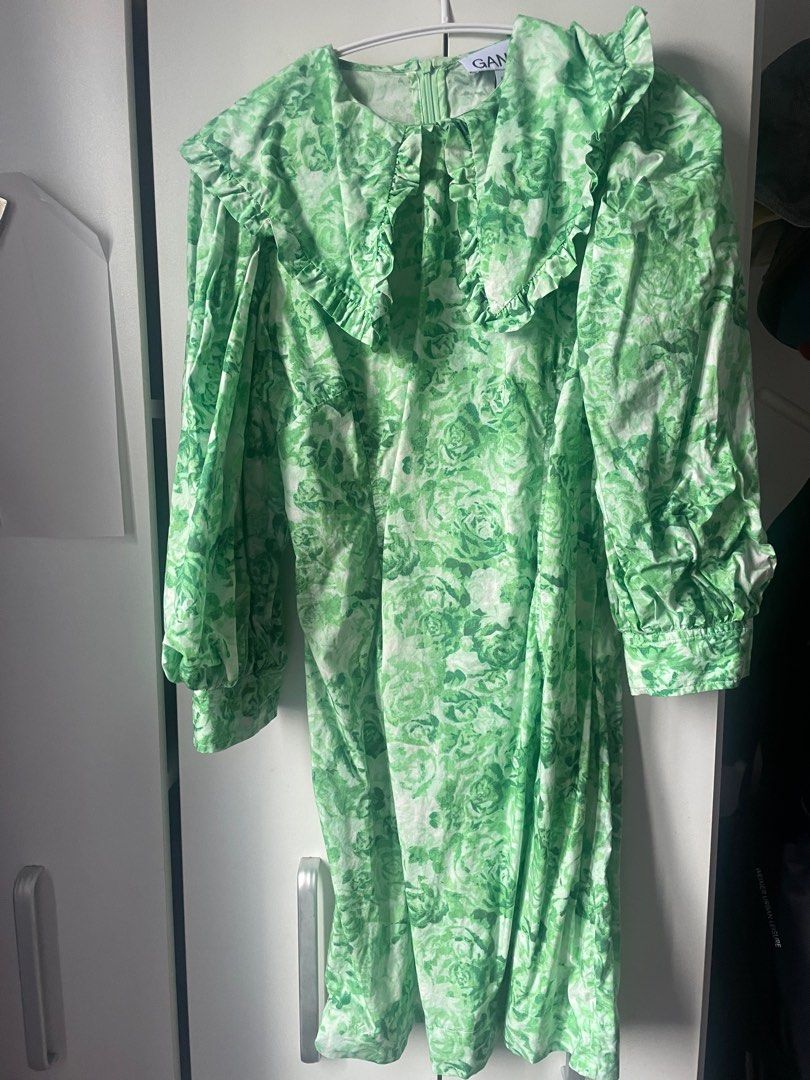 Authentic Ganni Printed cotton poplin island green dress, Women's Fashion,  Dresses & Sets, Dresses on Carousell