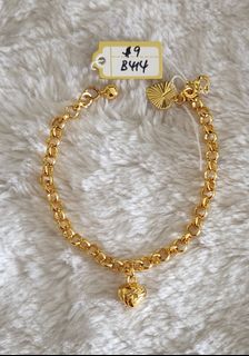 (Category: ) located in . Submitted by suriaccessories (Listing ID 1226418580, Image 1). Description: .