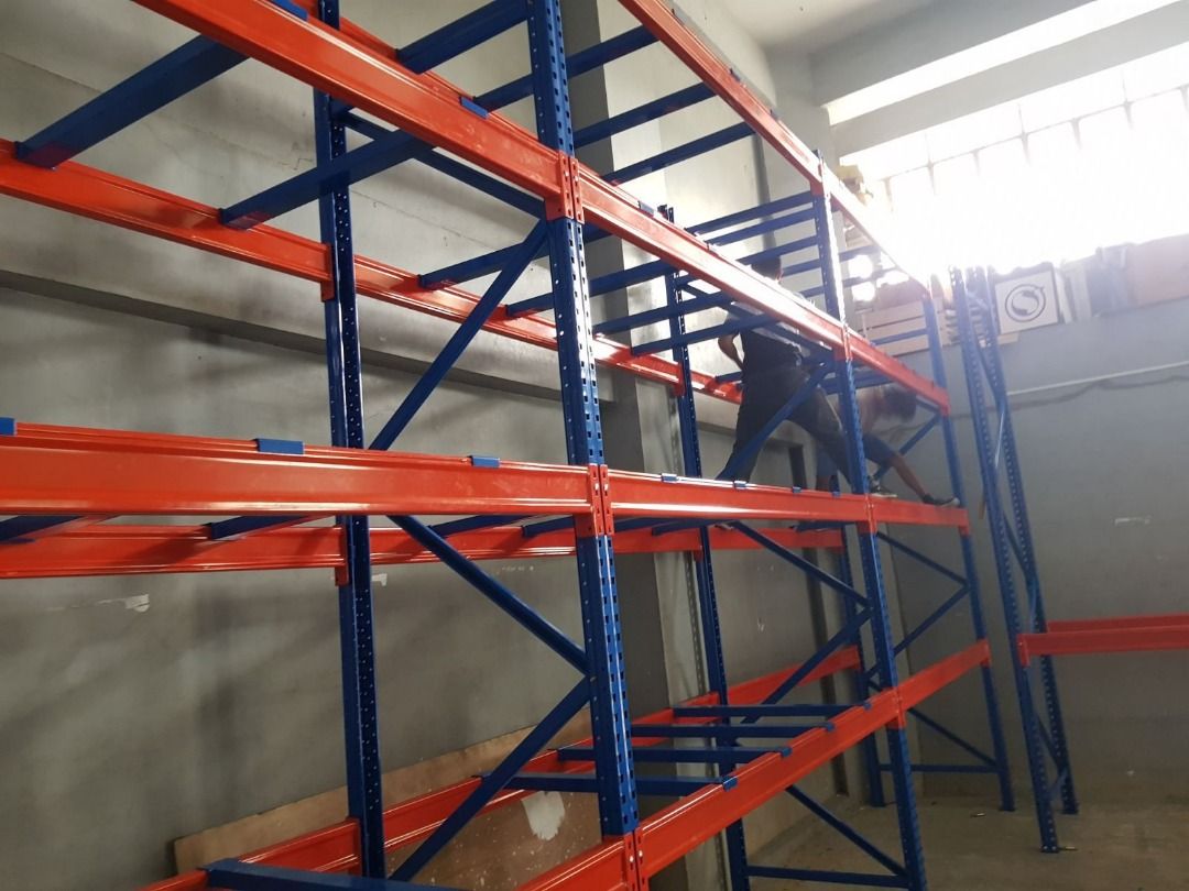Heavy Duty Warehouse Racking System, Furniture & Home Living, Furniture ...