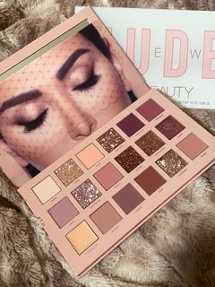 (Category: ) located in . Submitted by makeup_glam (Listing ID 1226320823, Image 1). Description: .