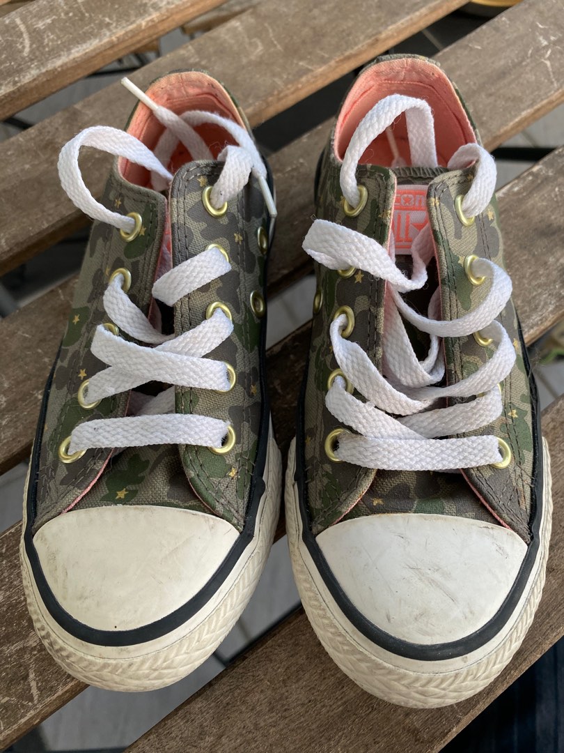 Kasut all star original outlet