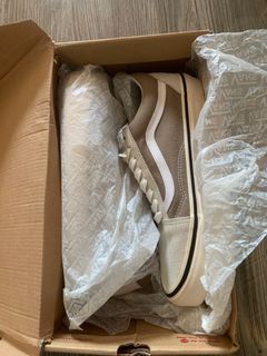 Kasut Raya - Vans 8.5 UK