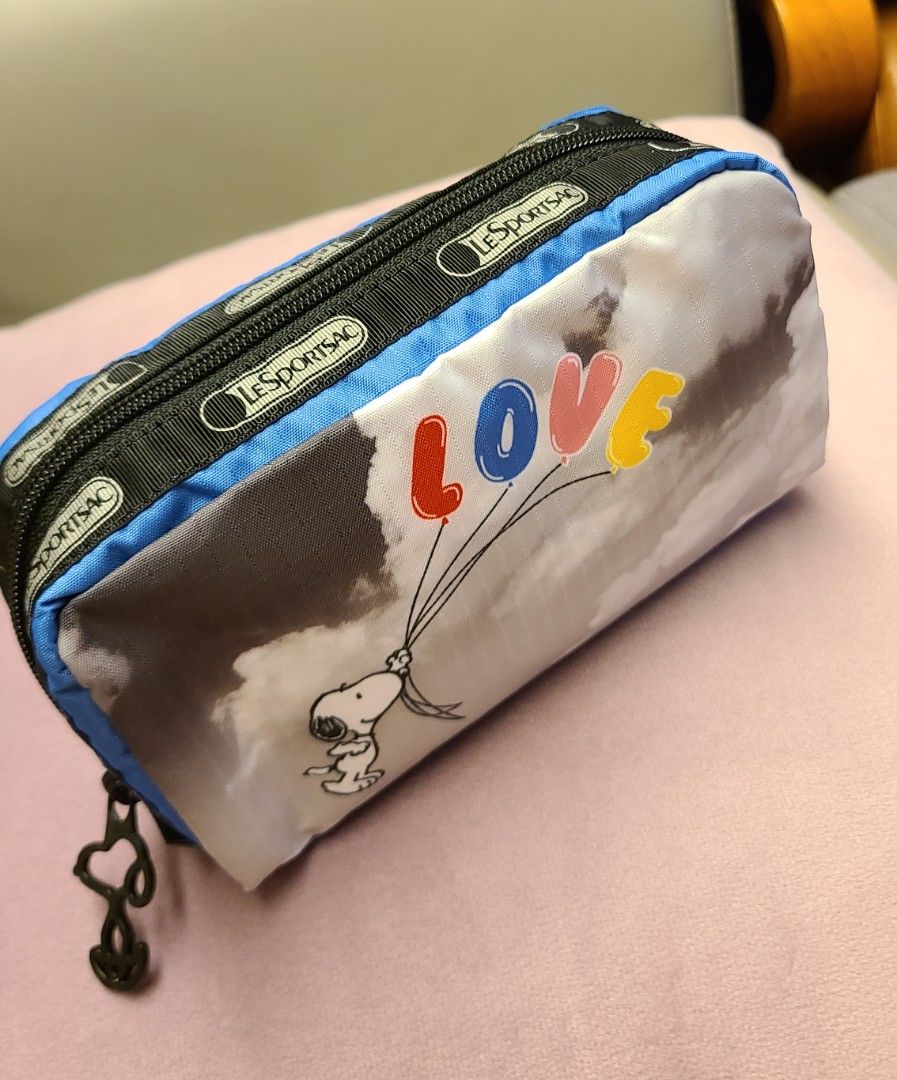 LeSportSac x SNOOPY, 女裝, 手袋及銀包, 長銀包 Carousell