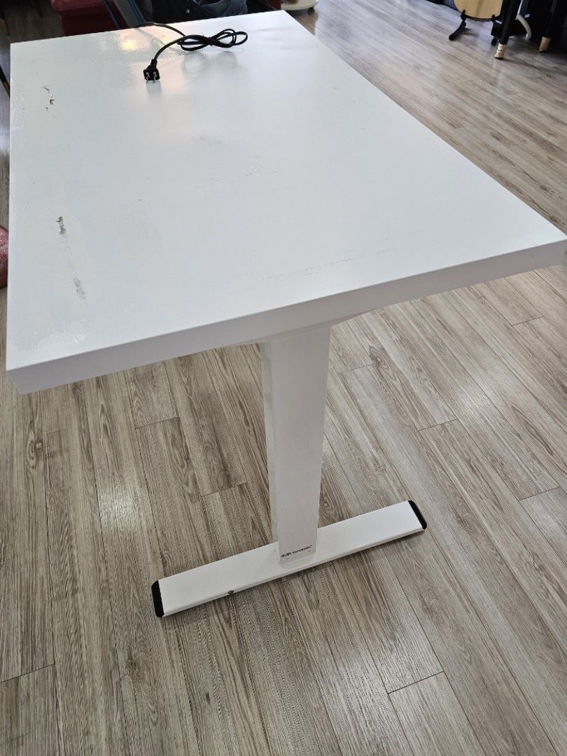 Locktek Ergonomic Table 100cm x 600cm table top, Furniture & Home ...