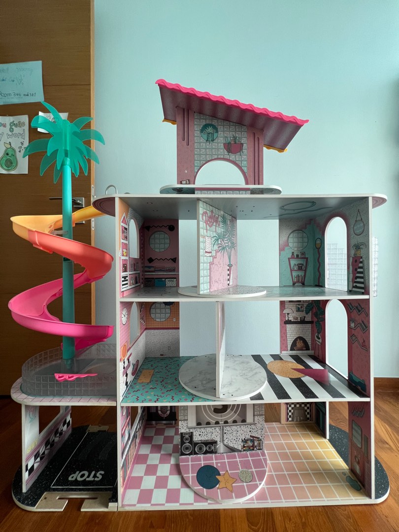 LOL Doll house, Hobbies & Toys, Toys & Games on Carousell