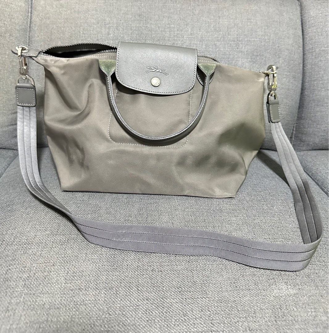 Longchamp Le Pliage Neo Large Shoulder Tote in Nordic, Women's Fashion,  Bags & Wallets, Shoulder Bags on Carousell