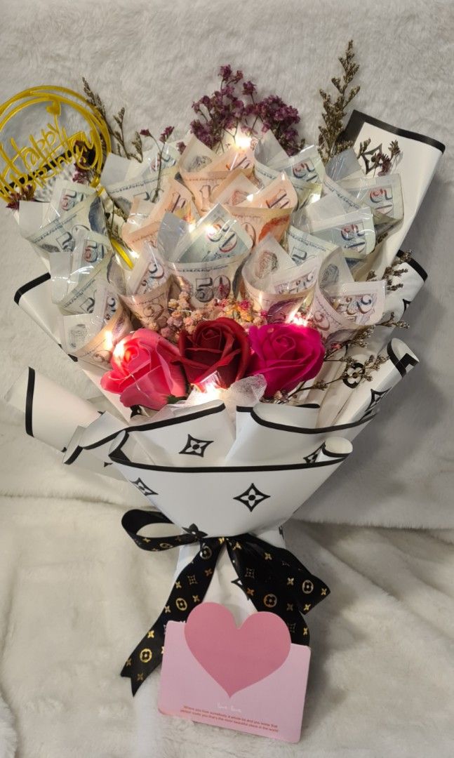 Bouquet of money and roses