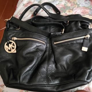 (Category: ) located in . Submitted by olxph_628242530 (Listing ID 1226332014, Image 1). Description: .