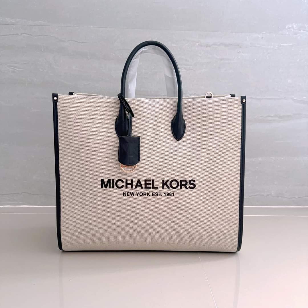 🆕 Michael Kors Mirella Tote Bag, Women's Fashion, Bags & Wallets, Tote Bags  on Carousell