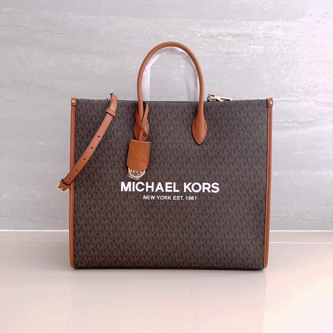 Michael Kors Red Tote bag, Luxury, Bags & Wallets on Carousell