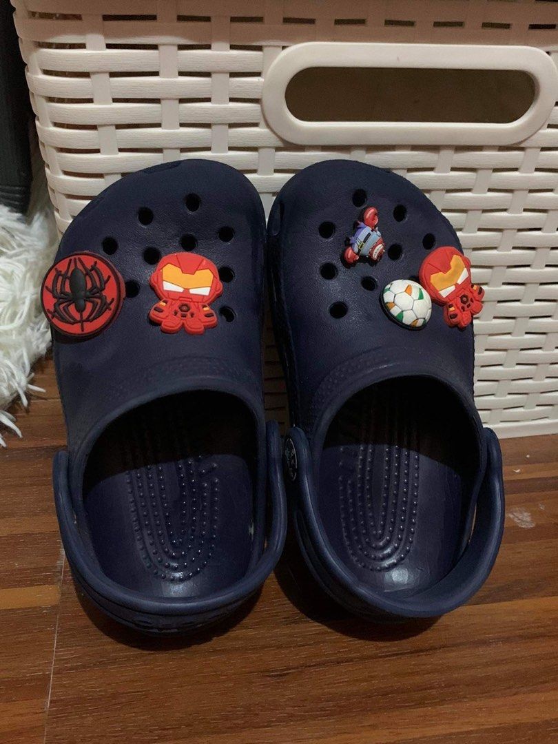 Crocs deals c8 c9