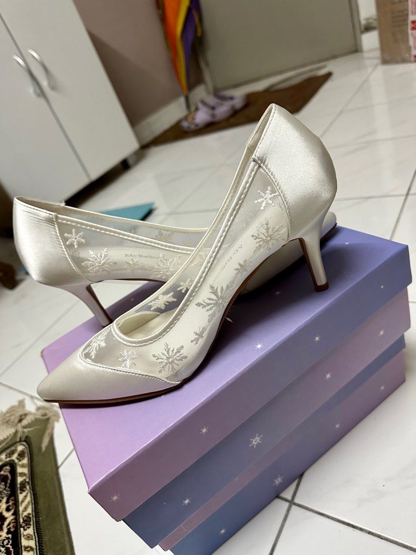 Wedding shoes disney hotsell