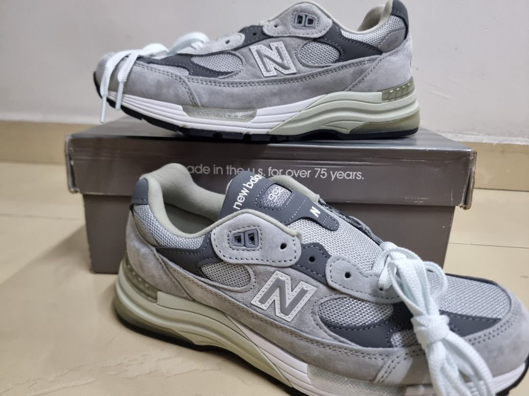 Bts new balance top