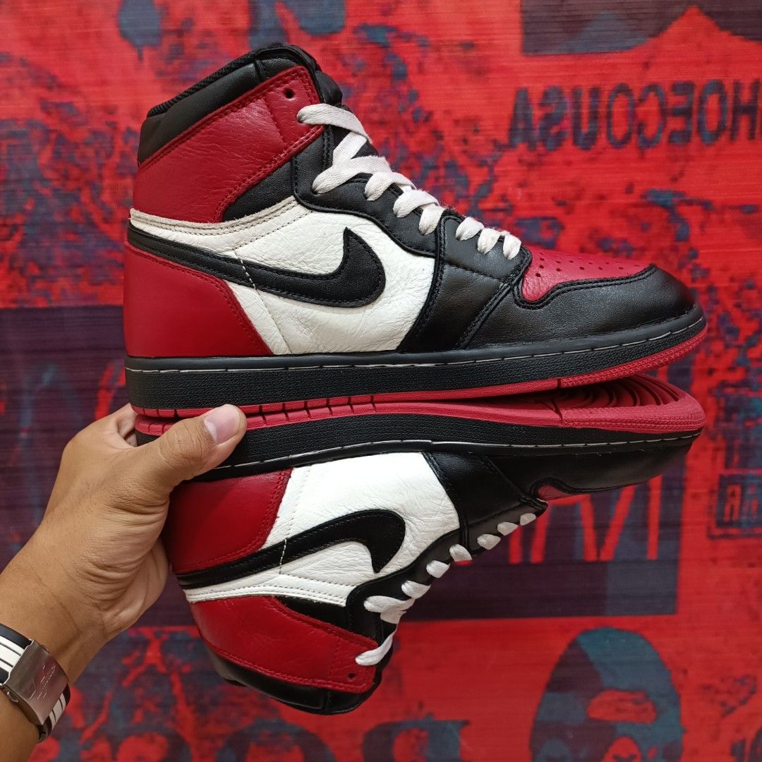 nike air jordan 1 og banned