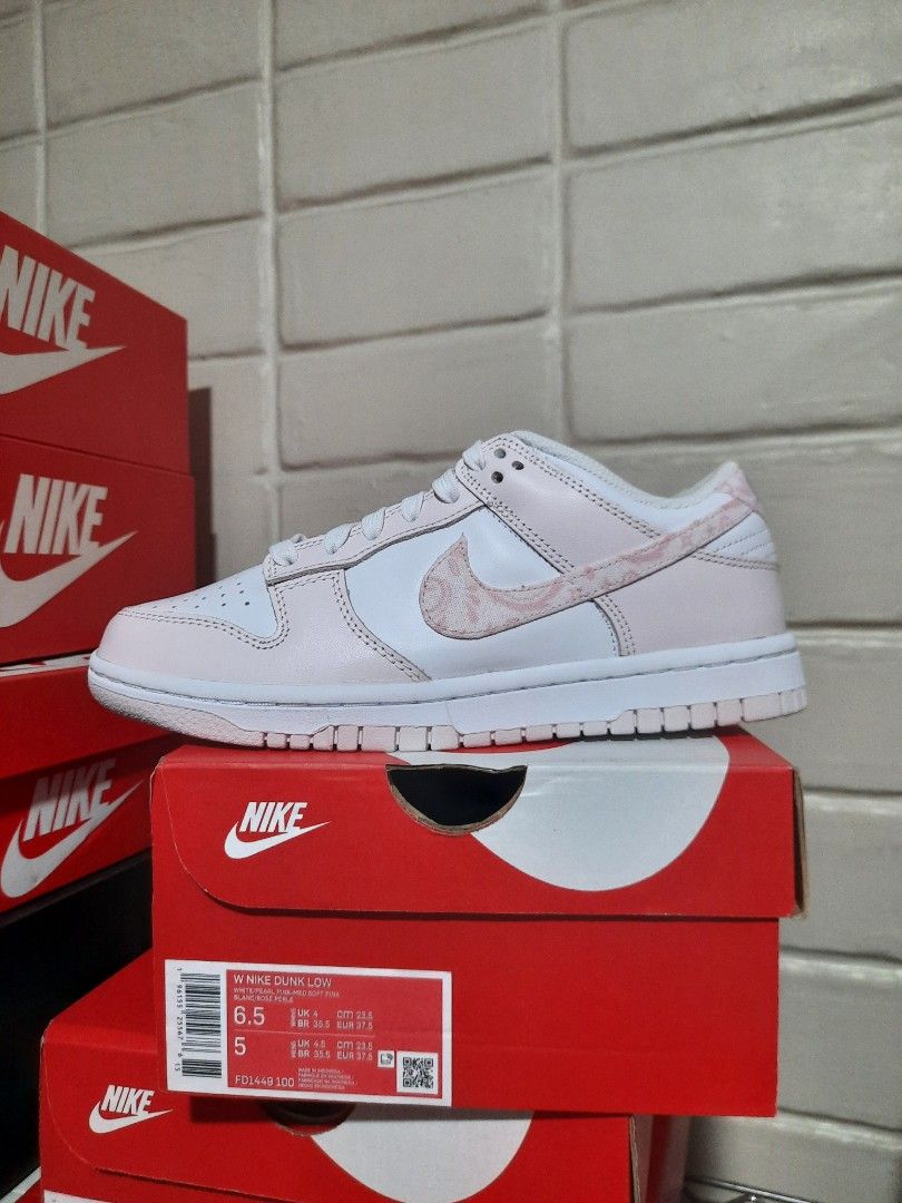 Friday the 13th outlet nike dunks for sale