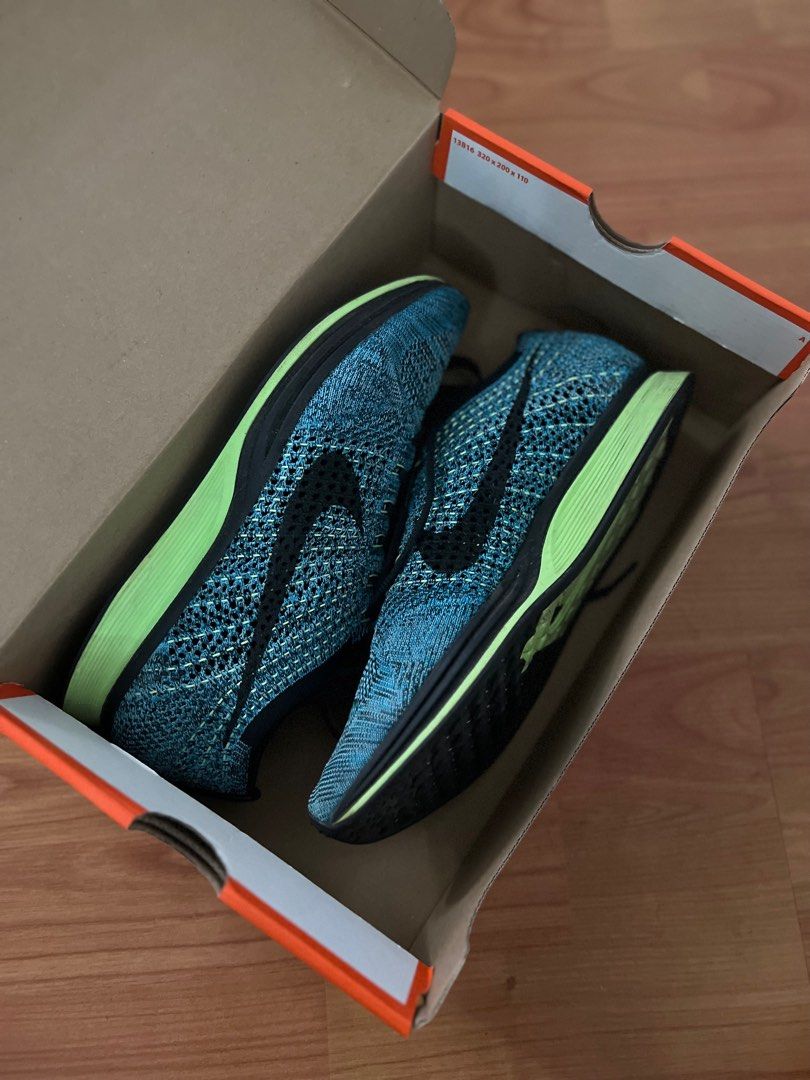 flyknit racer blue lagoon