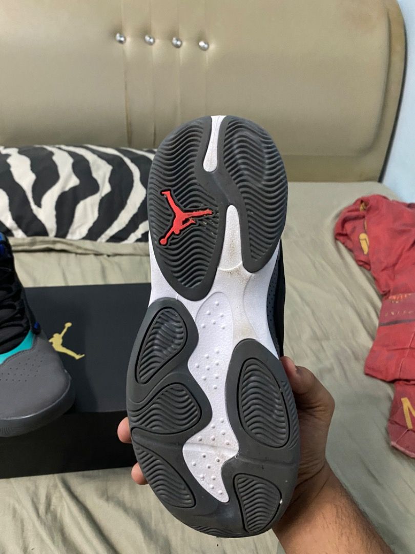 Jordan max aura fake clearance