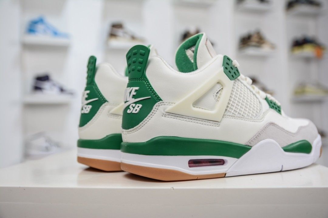 Nike SB Air Jordan 4 Retro SP “Pine Green” (2023) DR5415-103