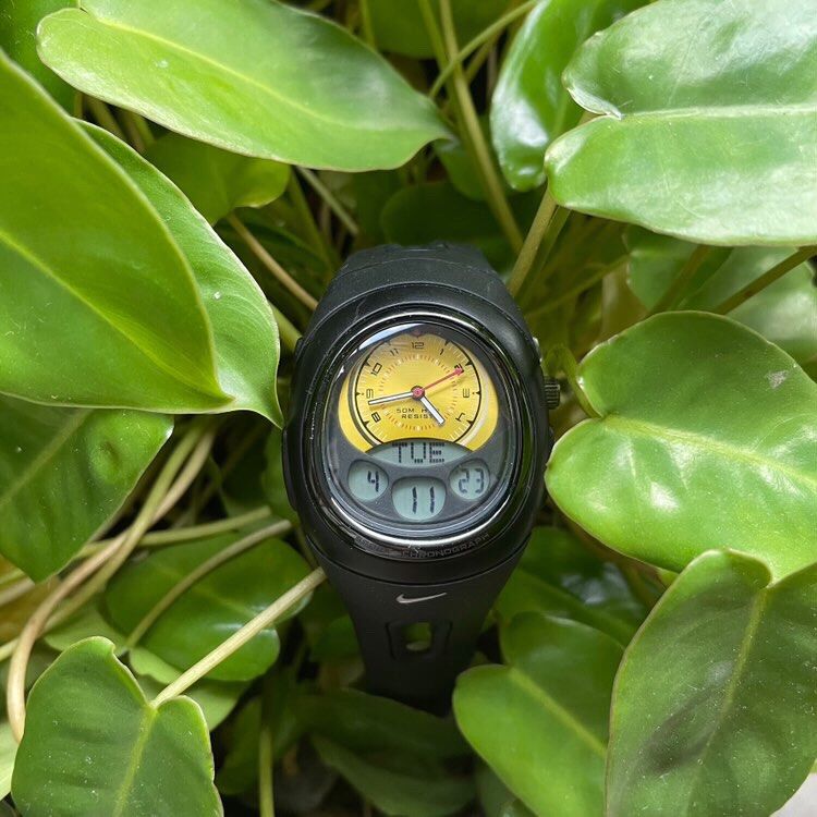 Nike hot sale vintage watch