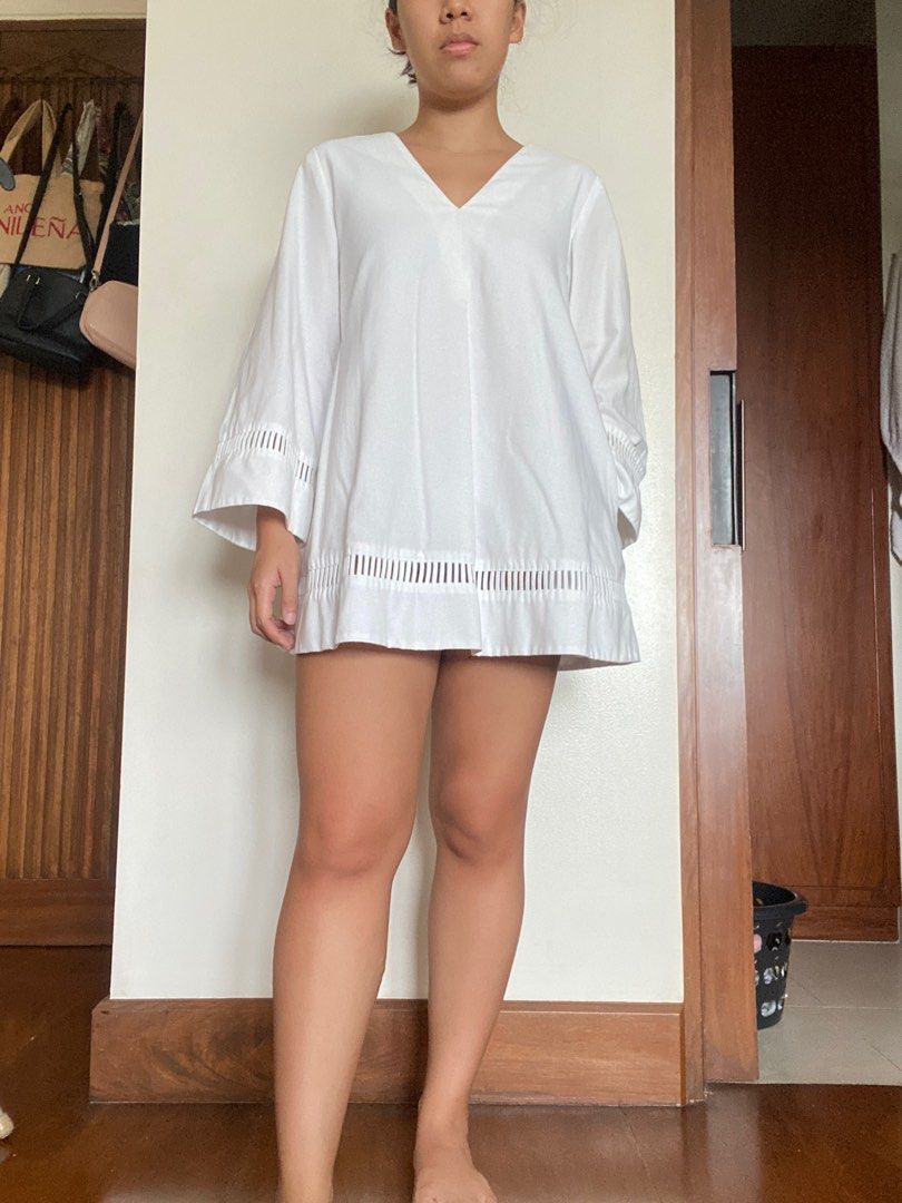 Owa Sylvia Tunic Dress (Category: Dresses) located in Quezon City. Submitted by clothesandclutter (Listing ID 1226382648, Image 2). Description: Worn once Bought for 2950 Sf c/o buyer Loc: Katip QC (near UP Town Center).