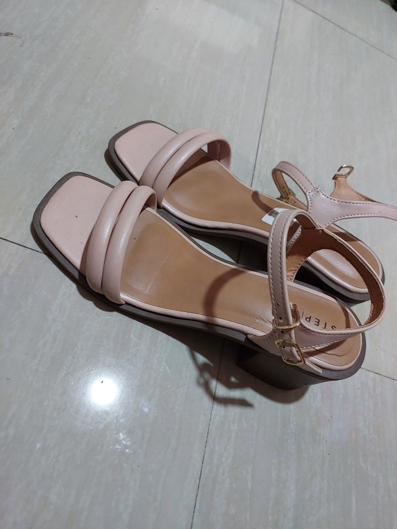 Block heels payless best sale