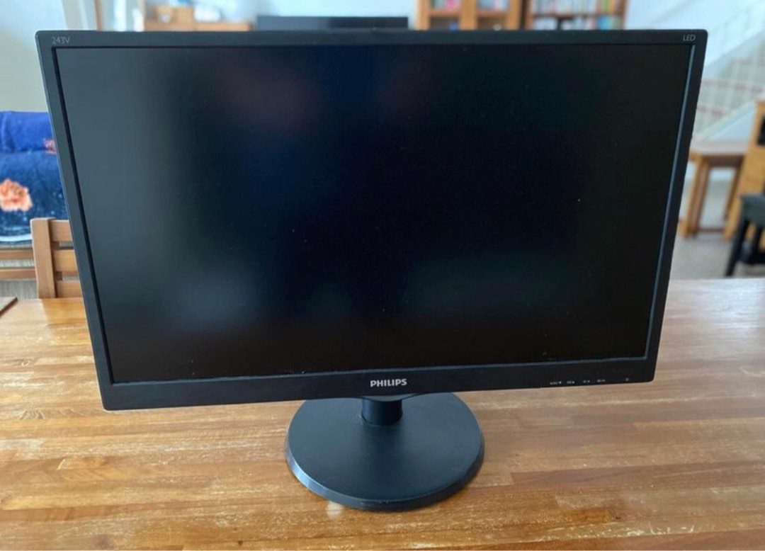 Philips Monitor, Computers & Tech, Desktops on Carousell