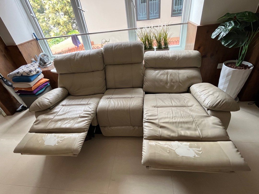 Picket and rail recliner leather sofa, Furniture & Home Living